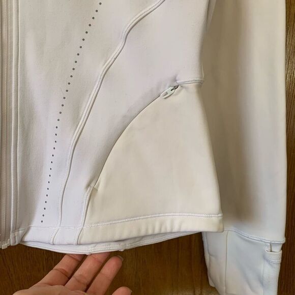 Lululemon Flash Forward Full Zip Jacket in White Size 6 - Picture 8 of 12